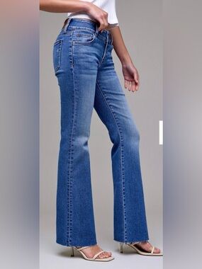 Hidden boot cut jeans 
Ryan
Size 28
VGUC